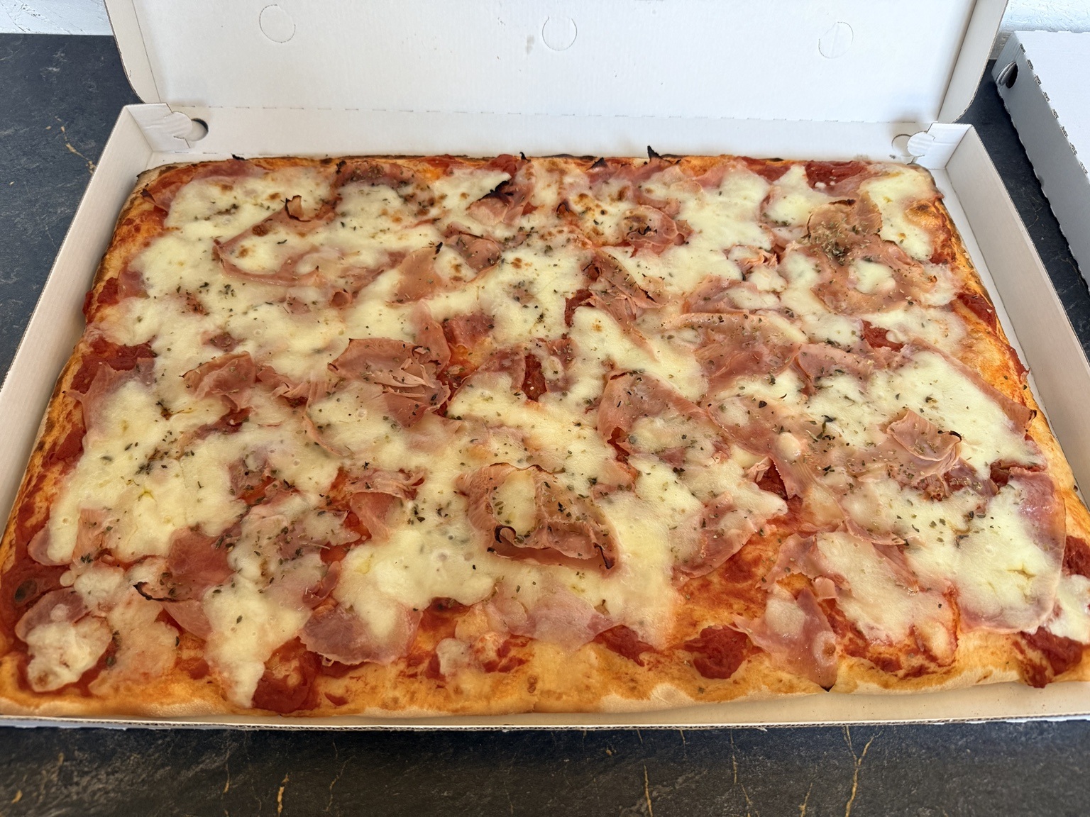 Plaque de pizza traiteur Vecchia Signora